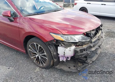 2018 Toyota Camry Se z USA, uszkodzony, nr VIN 4T1B11HK8JU536380